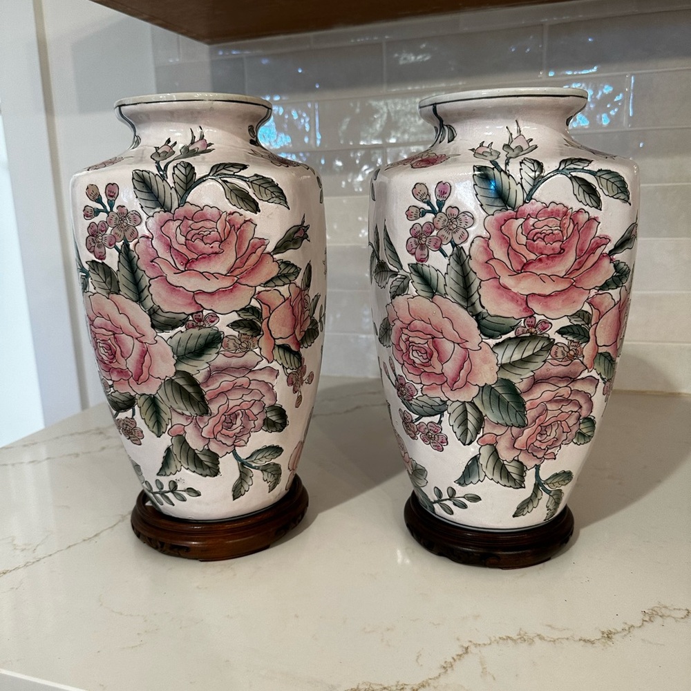 Vintage Famille Rose Vases